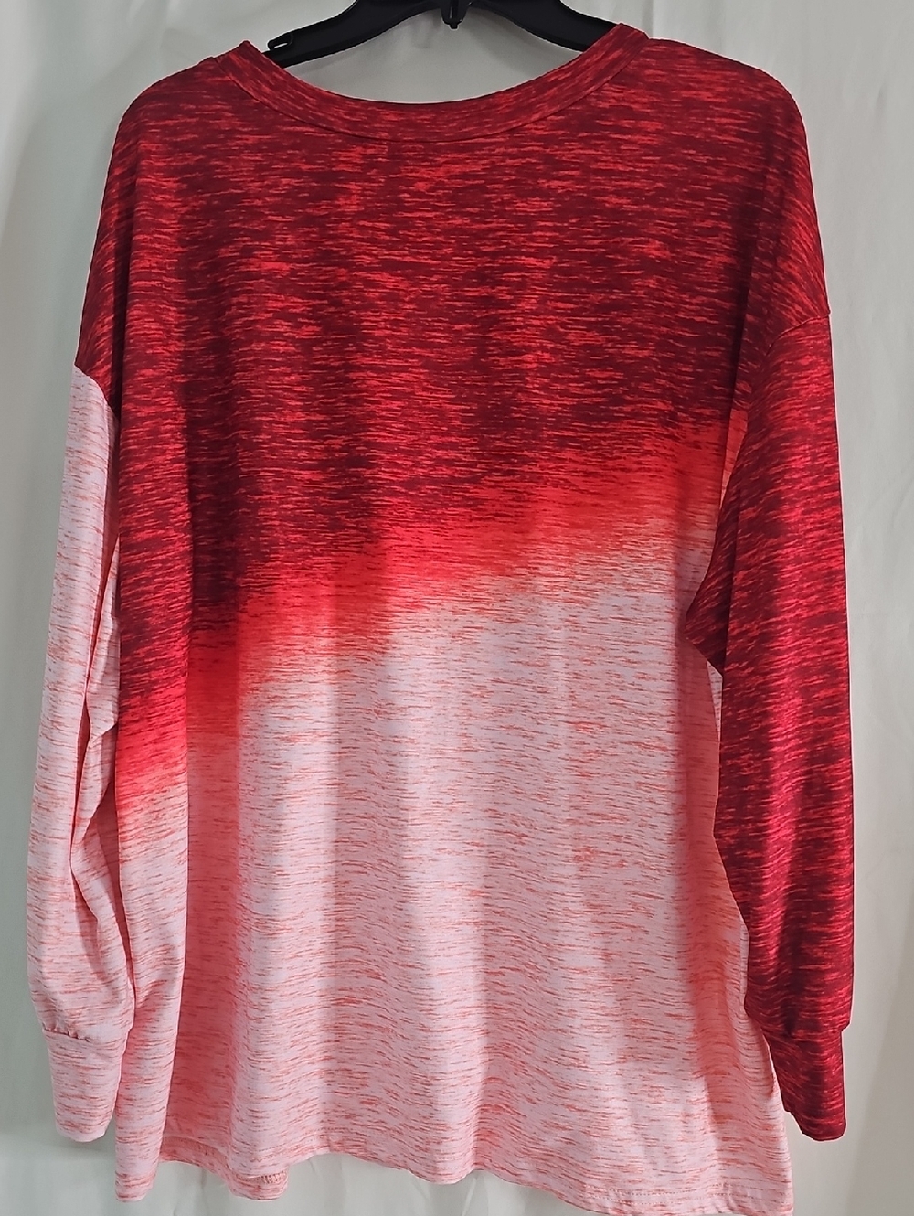 SHEIN Red Ombre Long Sleeve Tee with Heart Graphic - Picture 2 of 4